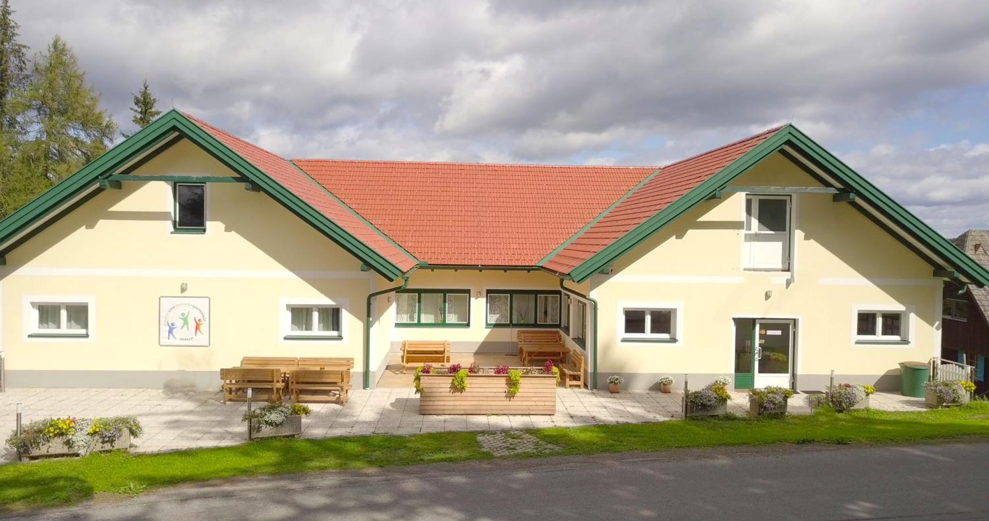 Gaestehaus Hebalm, Family & Friends Auf 900 M2 Wohnflaeche Erleben, Alleinnutzung Moeglich Pack Bagian luar foto